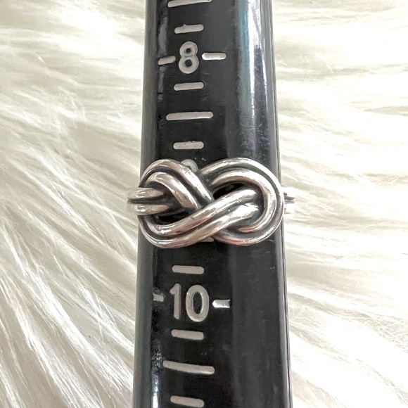 James Avery TRUE LOVE double knot/infinity ring RETIRED. - Picture 7 of 8